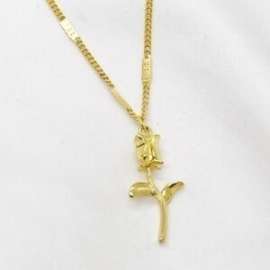 Gold Rose Necklace